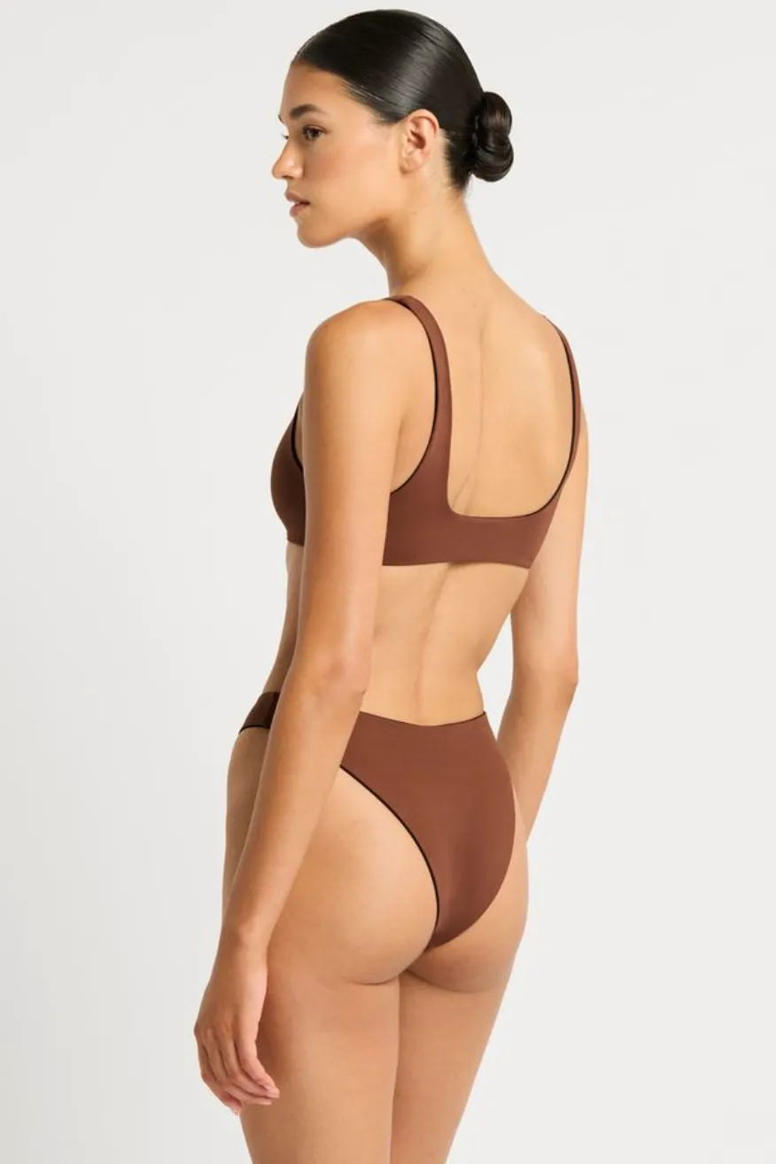 BOND-EYE QUINN REVERSIBLE CROP - BLACK/ARABICA